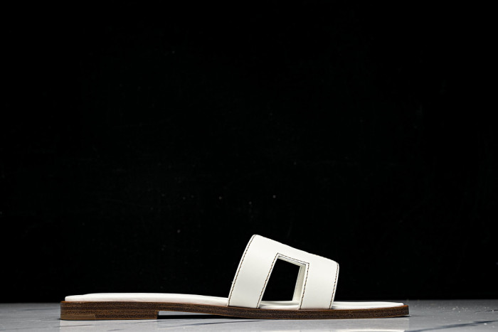 He*mes Slide CU526-2188