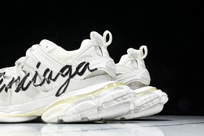 BLCG SNEAKER TRIPLE.S SNEAKERS BL5632-012