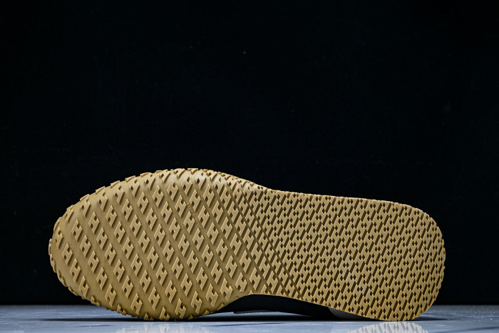 HER*MES SNEAKER HM1028-189