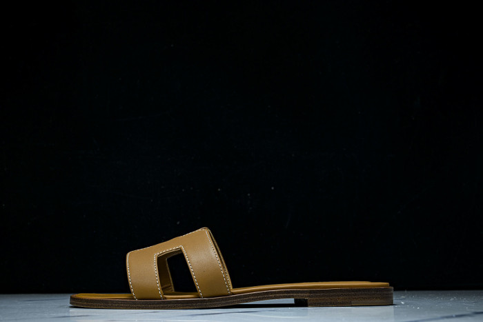 He*mes Slide CU526-2187
