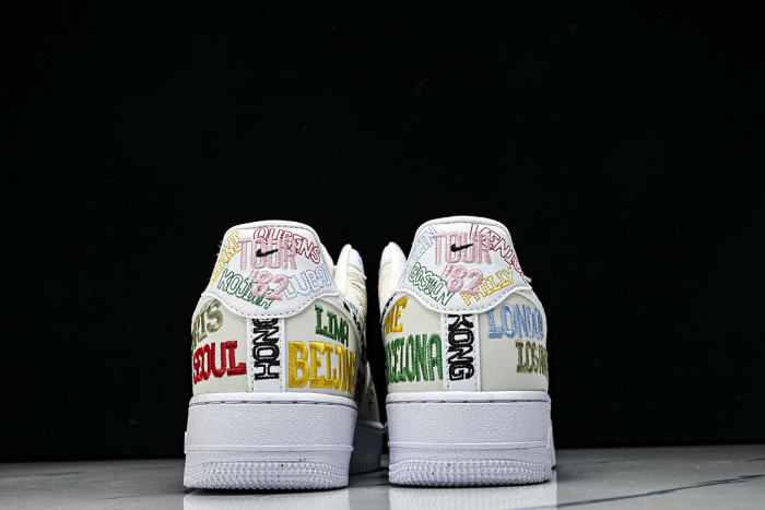 Nike Air Force 1 Low 