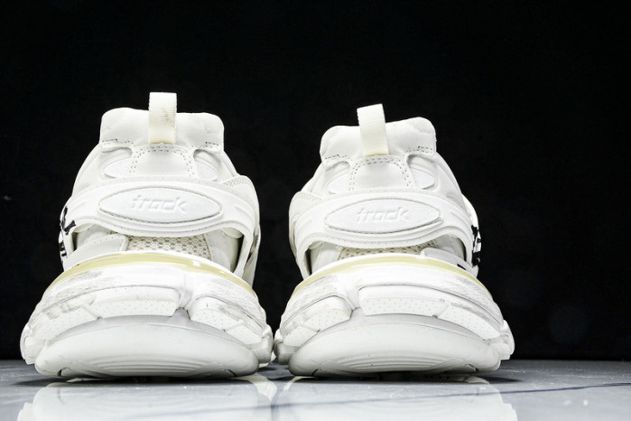 BLCG SNEAKER TRIPLE.S SNEAKERS BL5632-012