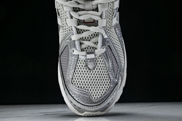 New Ba1an*e 1906R Urbancore Silver M1906RCB