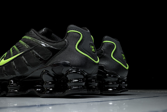 Nike Shox TL 