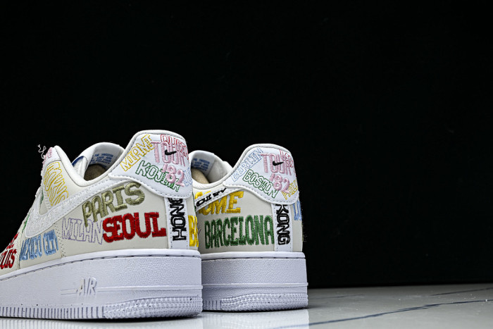Nike Air Force 1 Low 
