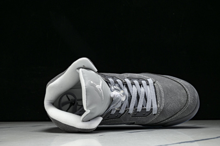 Air Jordan 5 Retro Wolf Grey DD0587-002