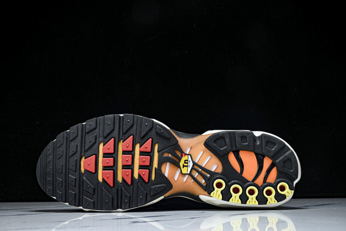 Nike Air Max Plus Swarovski Sunset FZ9042-001