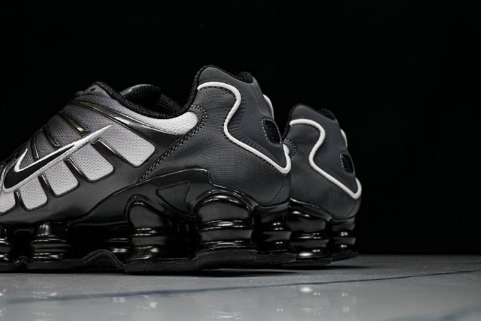 Nike Wmns Shox TL Fade 