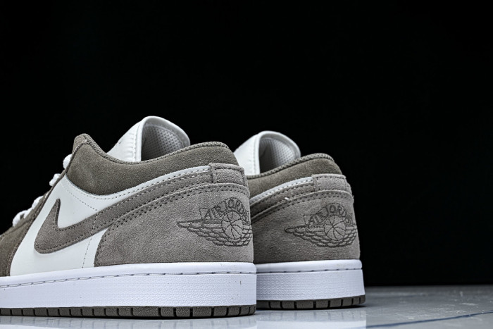 Nike Air Jordan 1 Low 