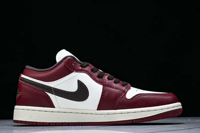 Air Jordan 1 Low SE 