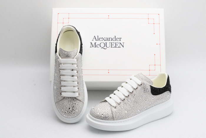 A1exa*der Mcqv*en SNEAKERS MC5563-020
