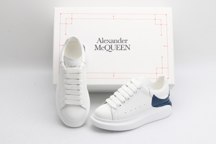 A1exa*der Mcqv*en SNEAKERS MC5563-031