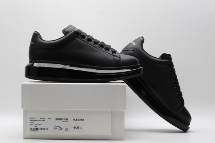A1exa*der Mcqv*en SNEAKERS