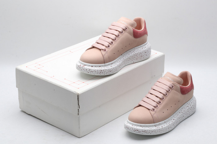 A1exa*der Mcqv*en SNEAKERS