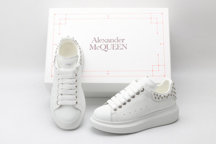 A1exa*der Mcqv*en SNEAKERS MC5563-039