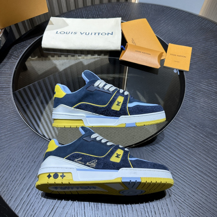 1V SNEAKERS 1V0425-158