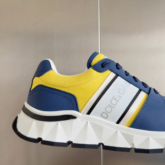 D.G. Sneakers DG210-200