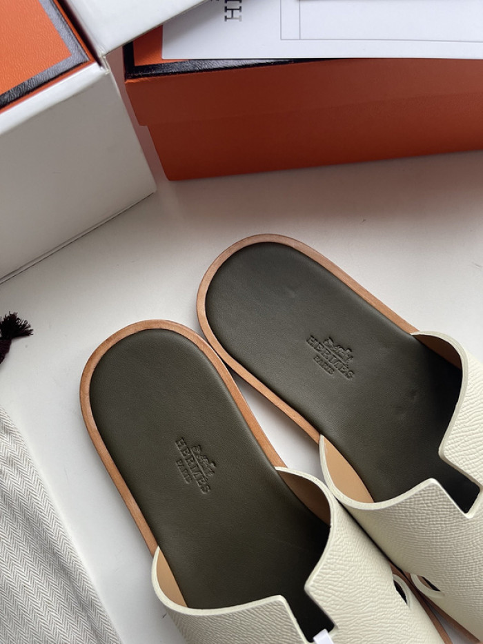 He*mes Slide CU526-2142