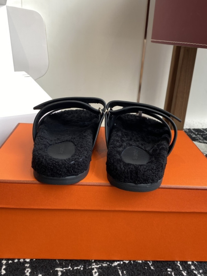 He*mes Slide CU526-2157