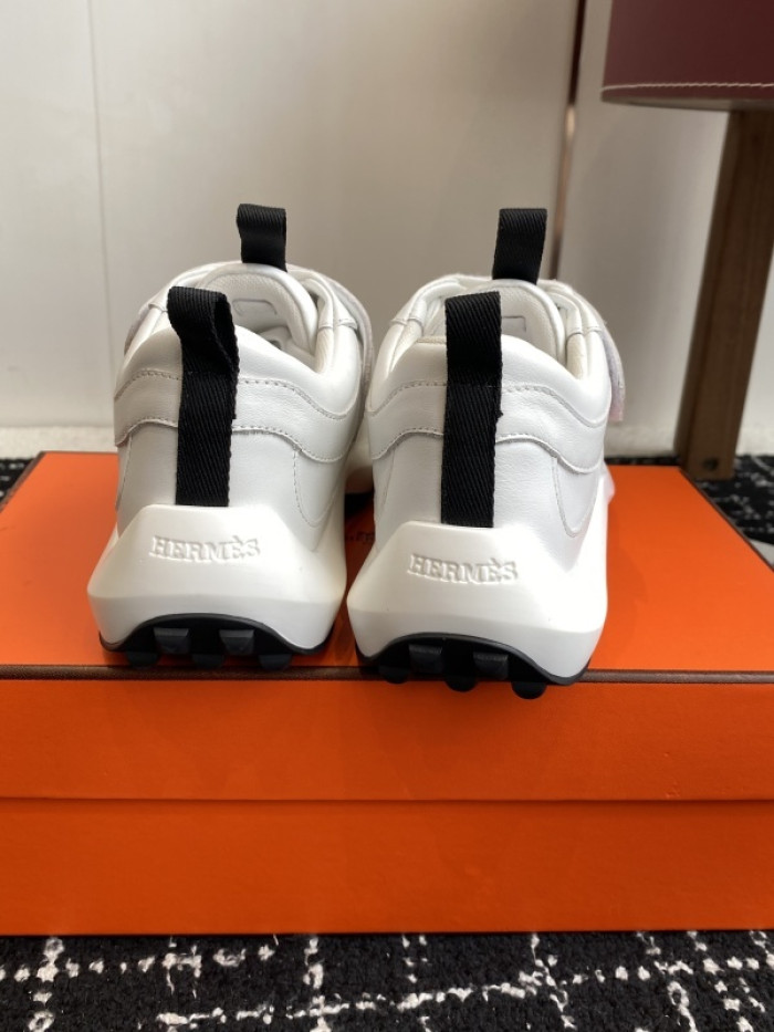 HER*MES SNEAKER HM1028-129
