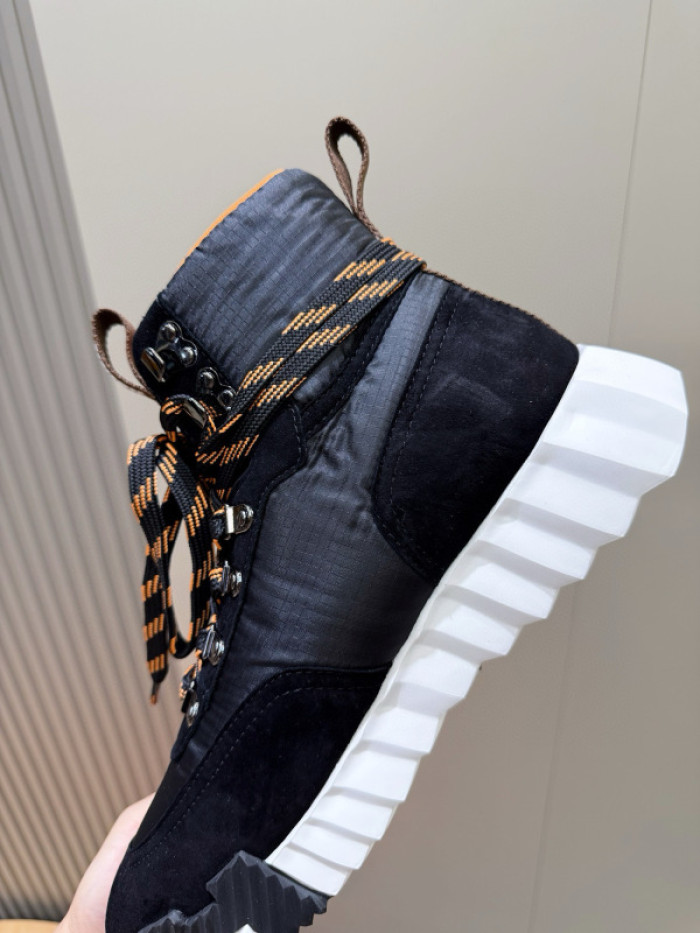 HER*MES SNEAKER HM1028-147