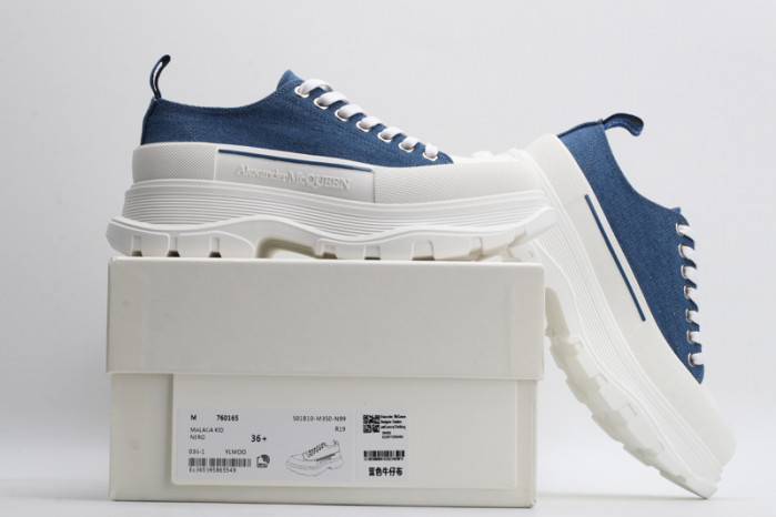 A1exa*der Mcqv*en SNEAKERS MC0506023