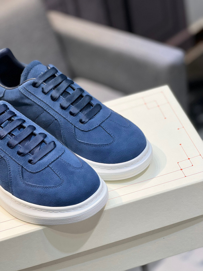 A1EXANDER M*QUEEN SNEAKERS WHGP7-65