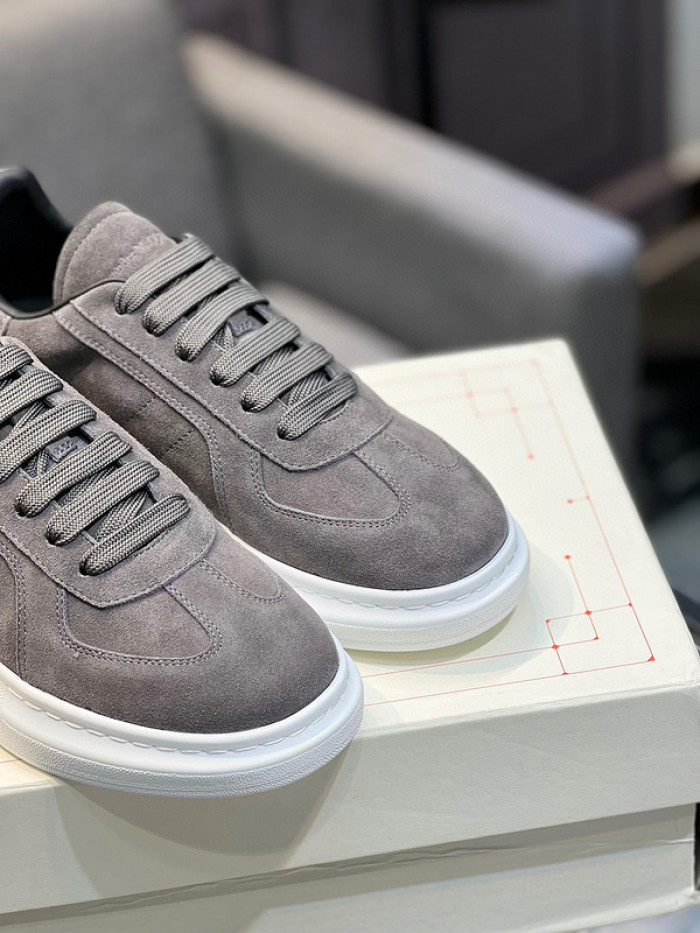 A1EXANDER M*QUEEN SNEAKERS WHGP7-82