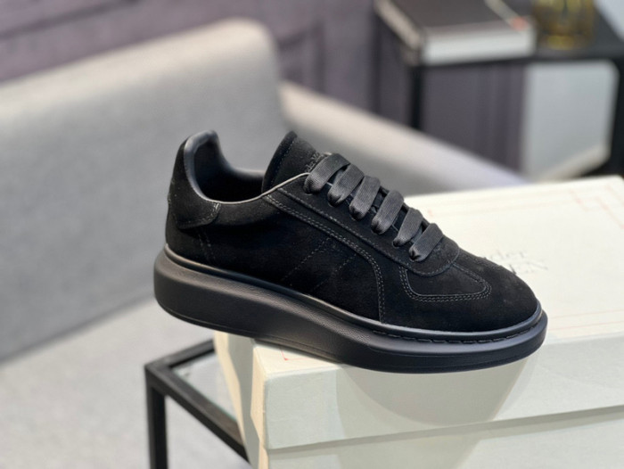 A1EXANDER M*QUEEN SNEAKERS WHGP7-83