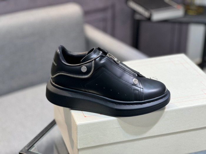 A1EXANDER M*QUEEN SNEAKERS WHGP7-86