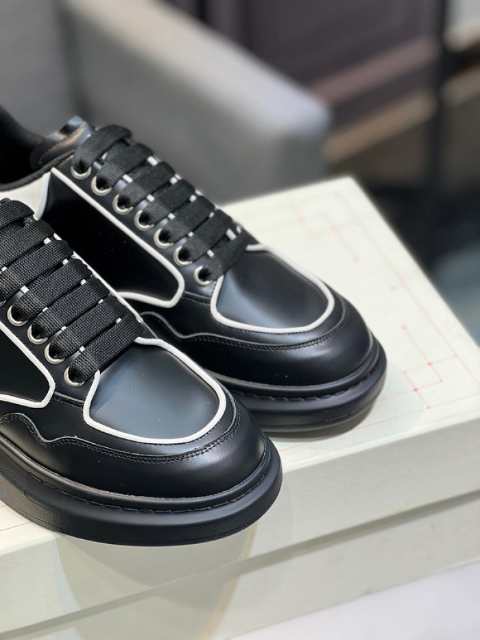 A1EXANDER M*QUEEN SNEAKERS WHGP7-92