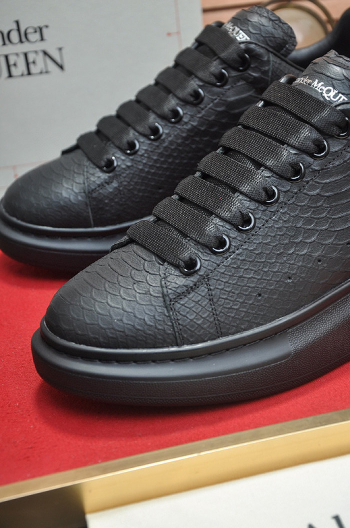 A1EXANDER M*QUEEN SNEAKERS WHGP7-101