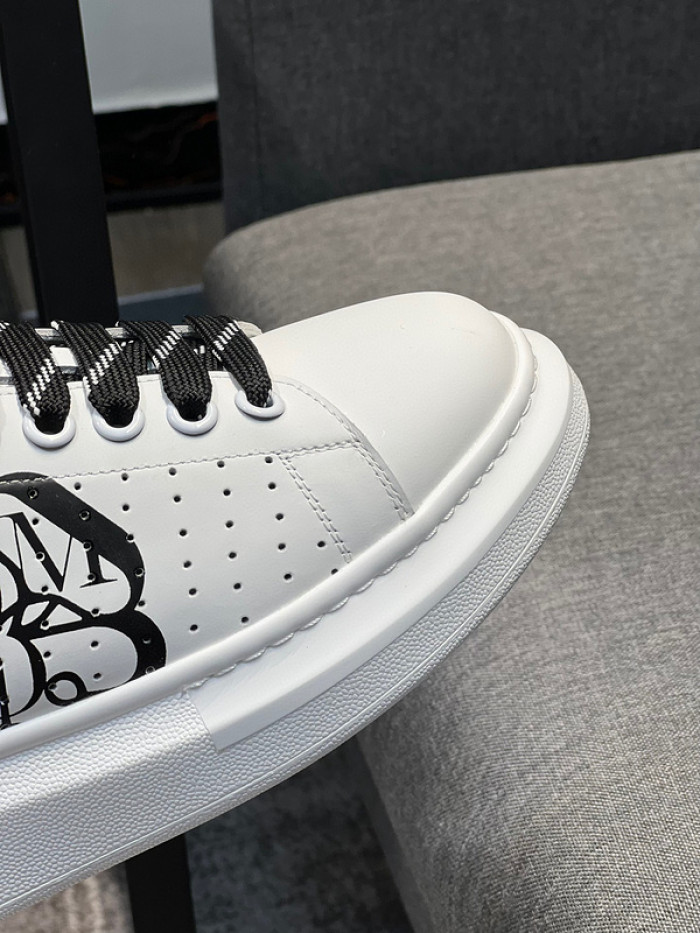 A1EXANDER M*QUEEN SNEAKERS WHGP7-141