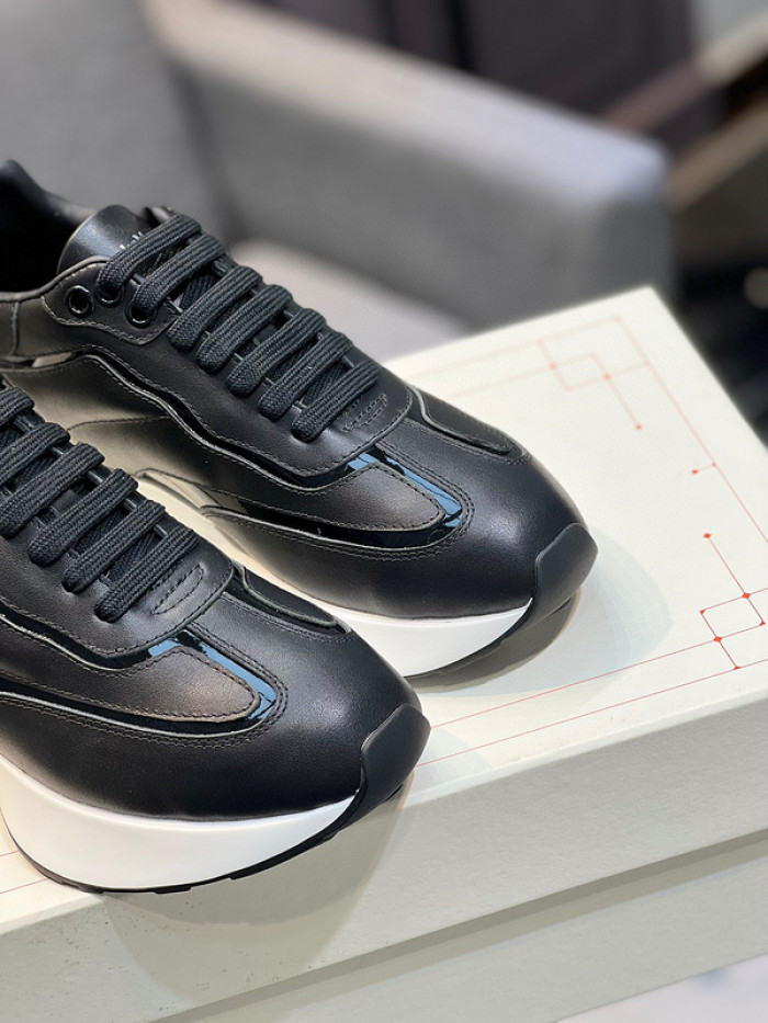 A1EXANDER M*QUEEN SNEAKERS WHGP7-156