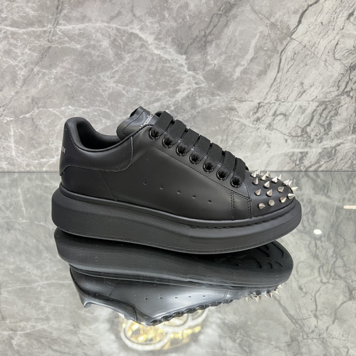 A1EXANDER M*QUEEN SNEAKERS WHGP7-179