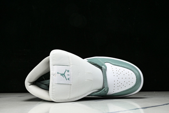 Air Jordan 1 Mid White Cannon BQ6472-138