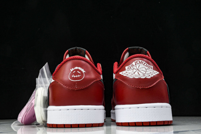 Travis Scott x Air Jordan 1 Low DM7866-101