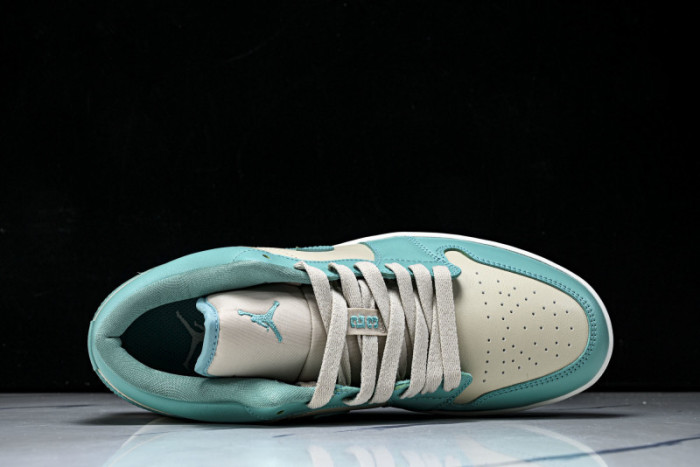 Air Jordan 1 Low Tropical Teal DC0774-131