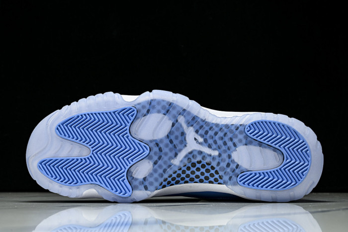 Air Jordan 11 Retro Low 