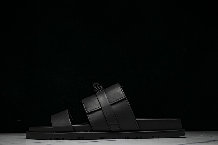 He*mes Slide CU526-2191