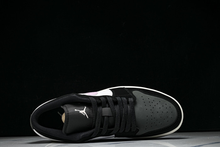 Air Jordan 1 Low SE 