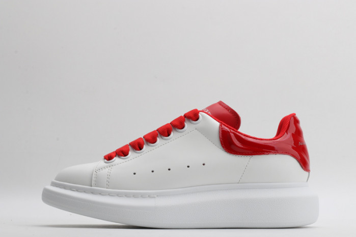 A1exa*der Mcqv*en SNEAKERS