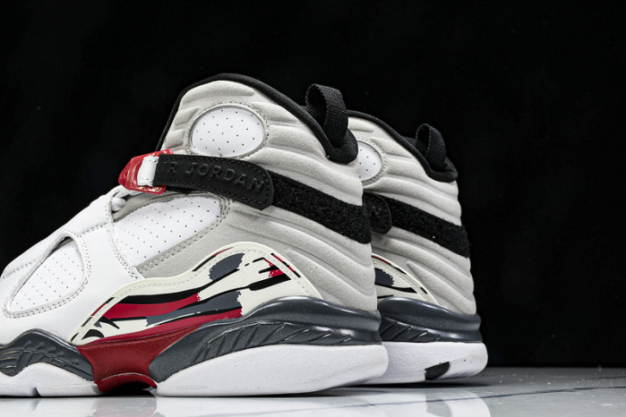 AIR JORDAN 8 RETRO 