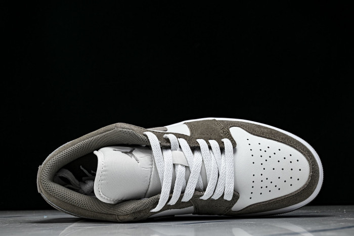 Nike Air Jordan 1 Low 