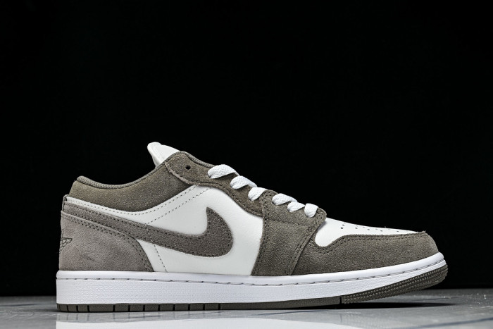 Nike Air Jordan 1 Low 