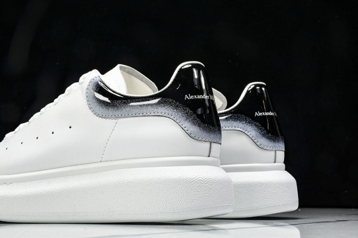 A1EXANDER M*QUEEN SNEAKERS WHGP7-195