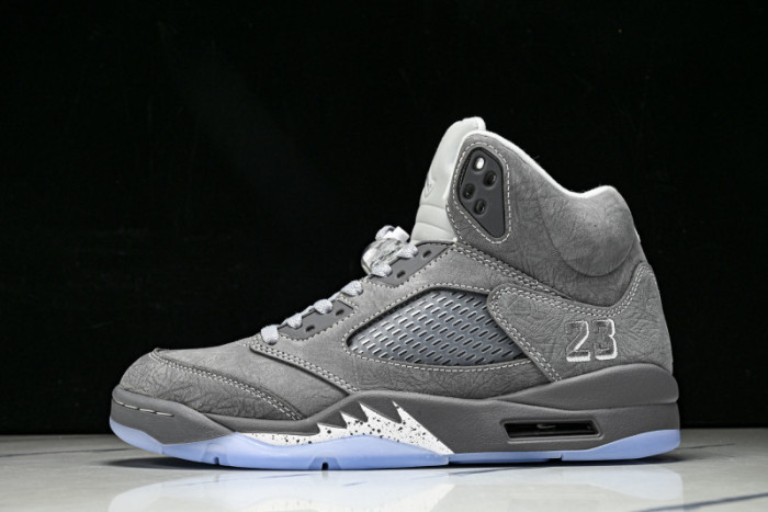 Air Jordan 5 Retro Wolf Grey DD0587-002