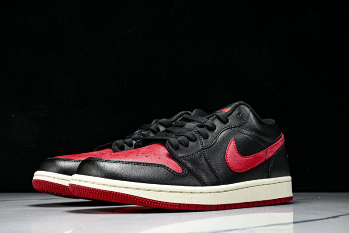 Air Jordan 1 Low Bred Sail DC0774-061