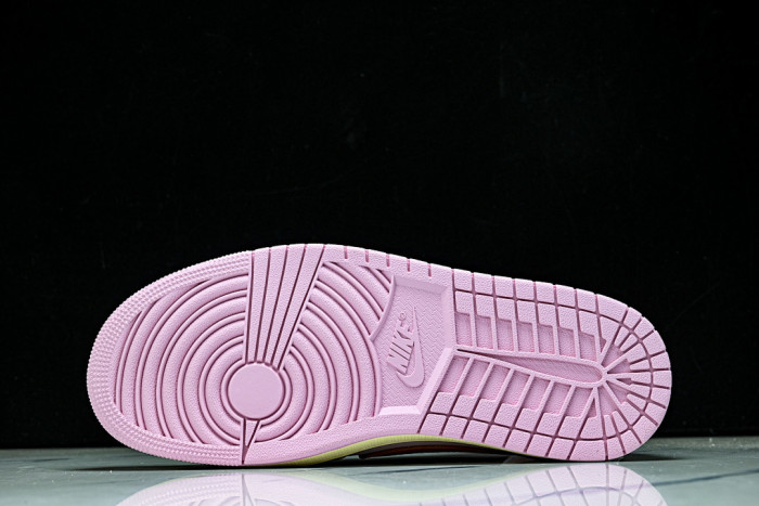 AIR Jordan 1 Retro Low "Shy Pink" IQ7604-101