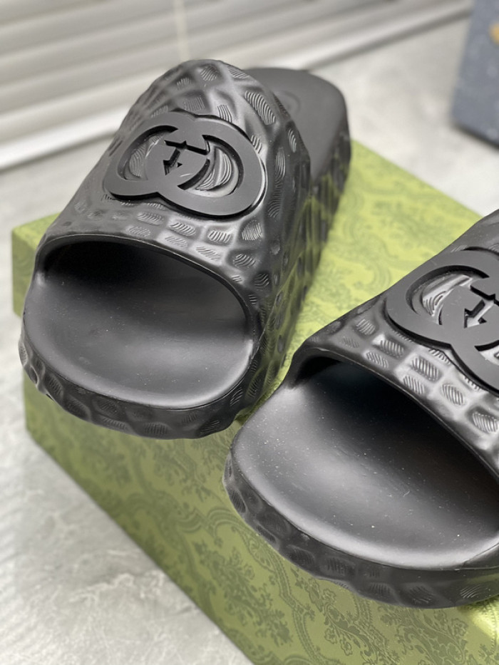 guc* slippers dr258-075